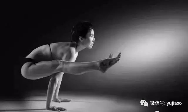 4位中国最美瑜伽奶奶，告诉你：练瑜伽60岁也依然可以做少女