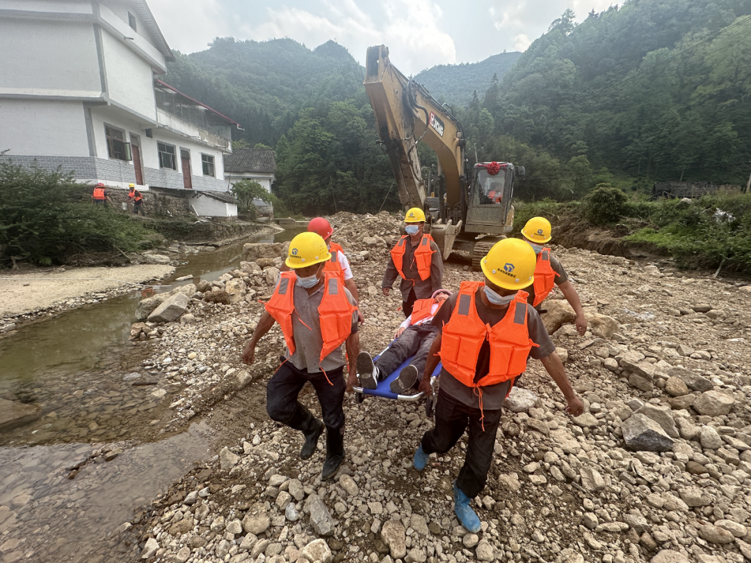 都匀市水务局以河道治理项目演练锤炼防洪救灾能力