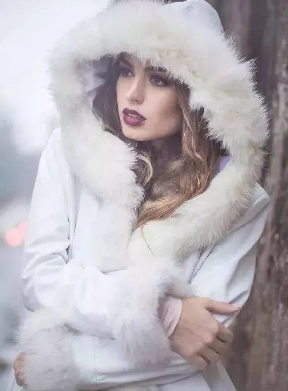 天暖和了，冬天的厚衣服这样收纳，无折痕，超省空间！