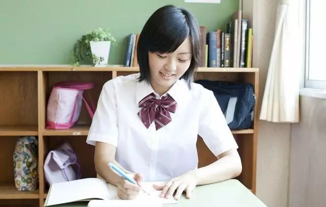 家长注意了!考试前,如何让孩子从“假努力”变成“真勤奋”? 家长注意了!考试前,如何让孩子从“假努力”变成“真勤奋”?