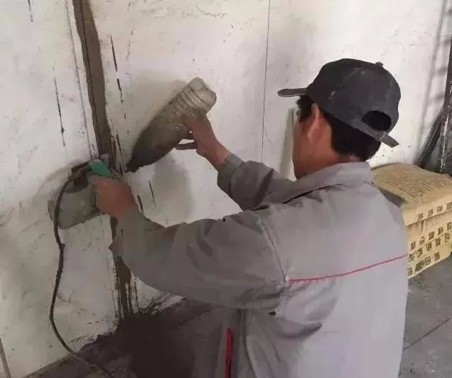 一看就懂的“電工布線電路實圖解”的圖4