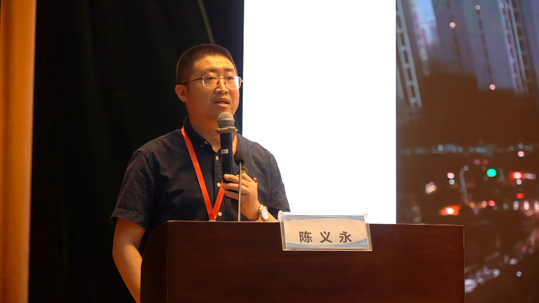中华中学陈1.png