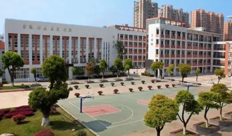 平潭城关中学全称_平潭城关中学吧_平潭城关中学是几级达标校