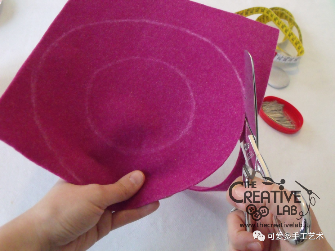 子母袋怎么做还在花钱买收纳盒？一块布剪几刀立起来就有无数个，新手都赞不绝口！（附教程）_https://www.jmylbn.com_新闻资讯_第46张