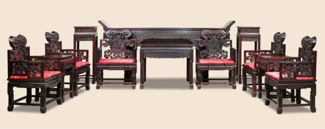 中堂家具买回家，要怎么摆放才好？