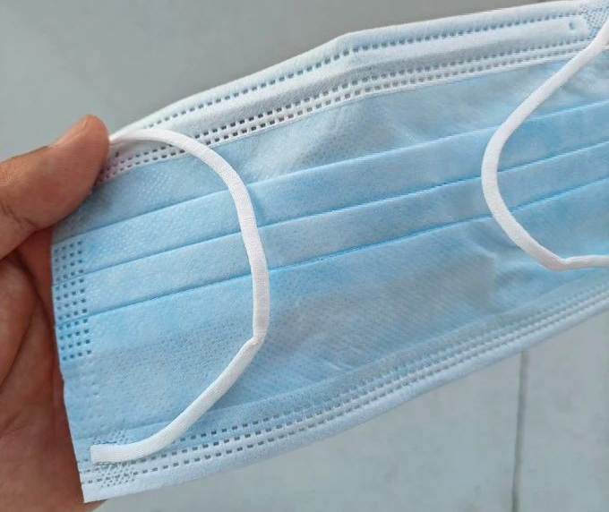 剪脐带用什么剪刀福建13岁男孩给妈妈接生，全程无剪刀无酒精，用口罩绳结扎脐带，医生赶来后惊呆了！_https://www.jmylbn.com_新闻资讯_第4张