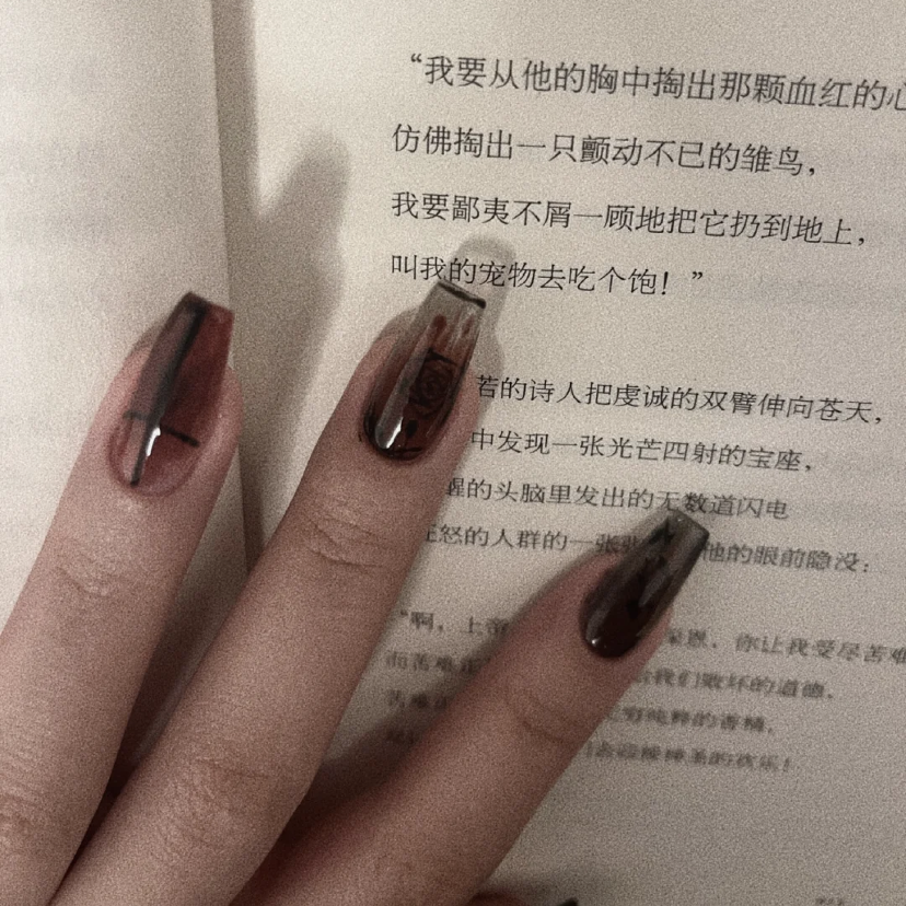 【美甲】100款Ins爆火的出游美甲，照着做刷爆朋友圈！（组图） - 99
