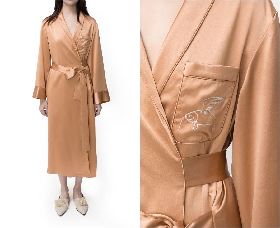 梦见看到一个女人没有穿内裤_梦见女人未穿衣服是什么_女人梦见自己下身没有穿