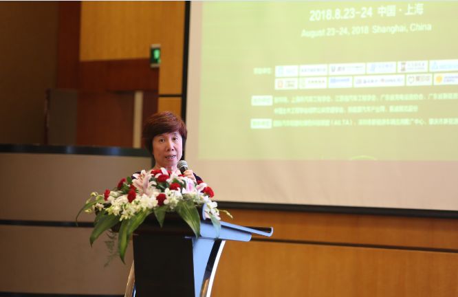 新能源汽車產業峰會在上海舉行 中國市場·世界機遇