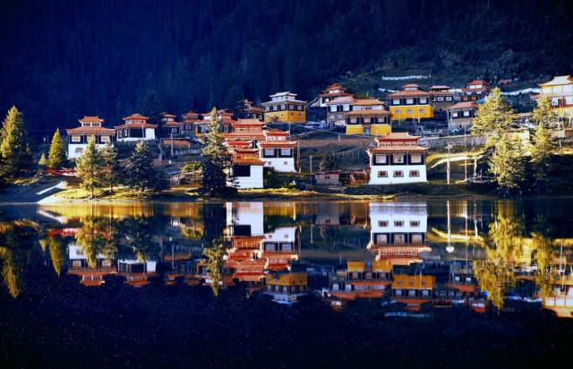 比西藏豐富，川西15大迷人之處！ 旅行 第45張