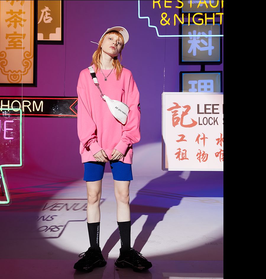 PHÓRM | 宅家姿势全handle？你需要来点颜色看看