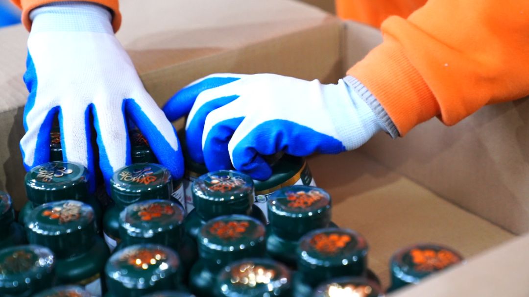 春芝堂向上海仁济医院捐赠57.6万元保健食品