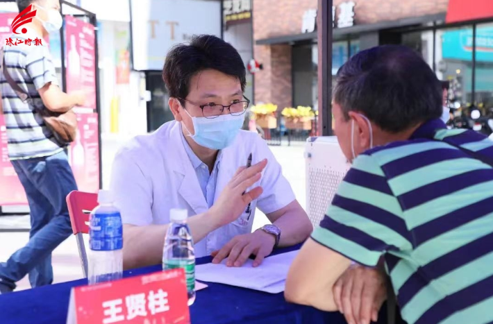 手术台怎么对灯一声感谢，医路精诚｜随叫随到的手术台 “守护者”，一年点亮1200次生命绿灯_https://www.jmylbn.com_新闻资讯_第6张