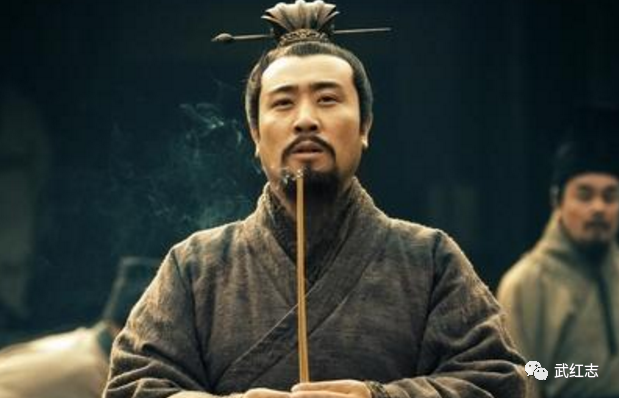 刘备一生有两句话 一句黑帮成员奉为名言 还有一句教师最爱用 不讲究