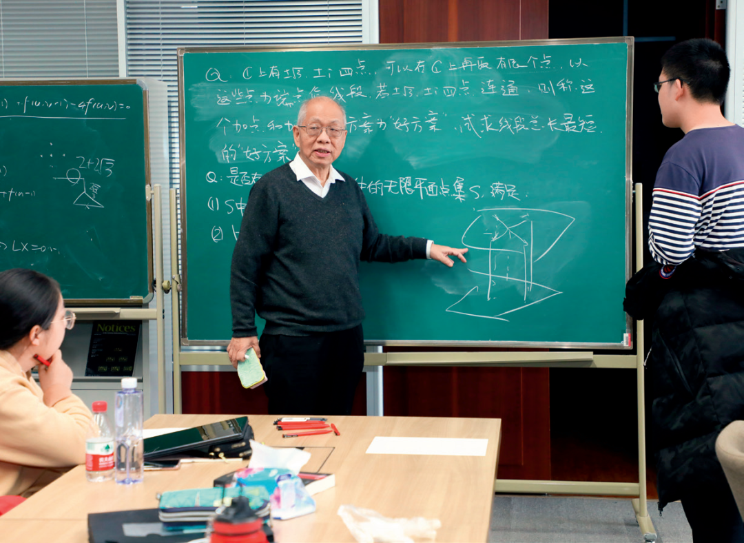 丘成桐:数学是一切科技突破的根,公众一时看不到