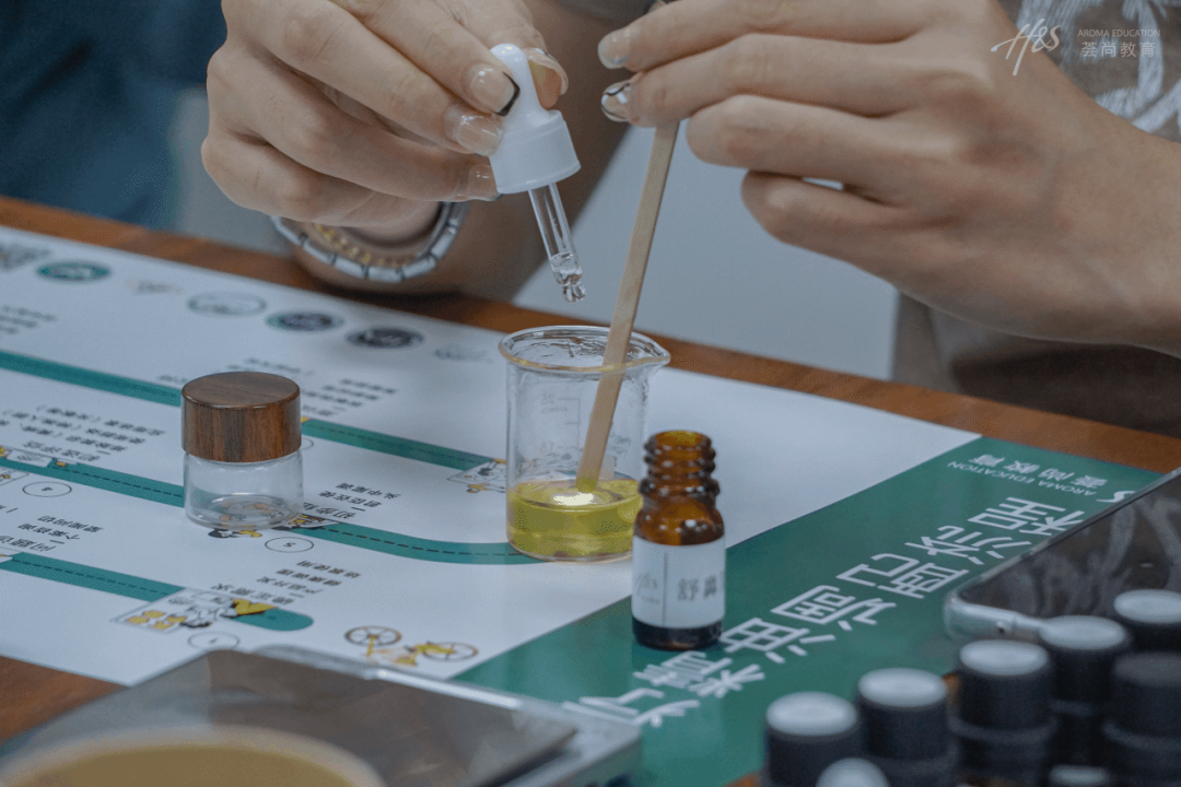 精油课程花絮.png