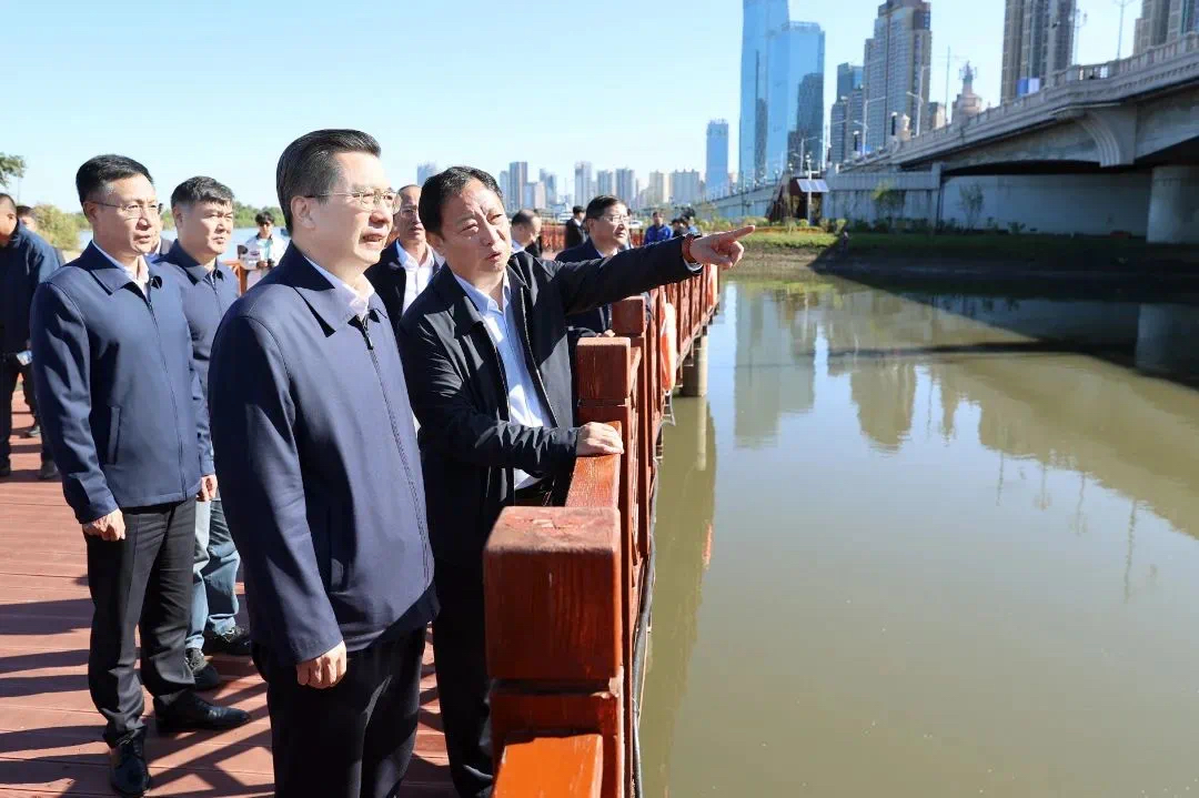 黑龙江省人大常委会党组书记、副主任率队考察雷克环境何家沟水环境治理示范段