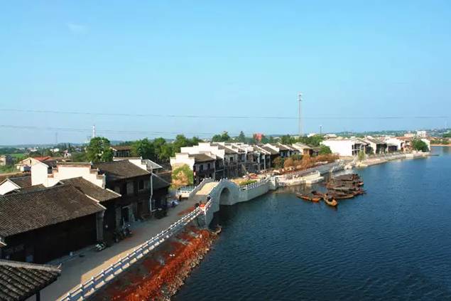 宜宾市区到蜀南竹海有多远_长沙市区到凤凰古城有多远_长沙市区到岳麓山多远