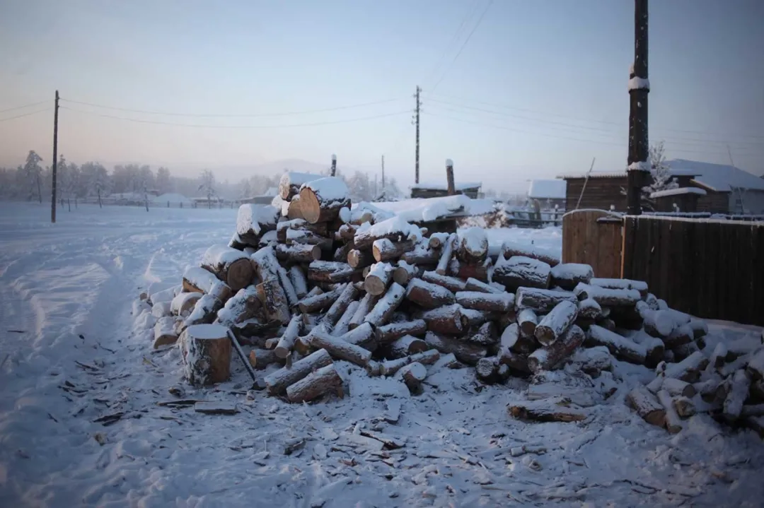 零下71℃！世界最冷的地方，北极熊扛不住，挖坟需要3天，仅有500人居住，却有无数人抢着来