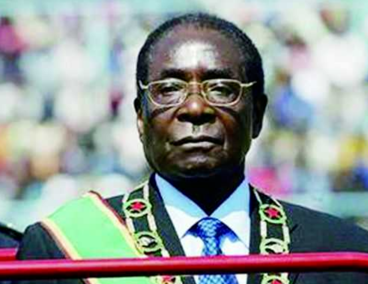 世界唯一人人“亿万富翁”的国家：一个鸡蛋20万亿，花钱论斤称，钞票遍地没人捡！却买不起水喝......