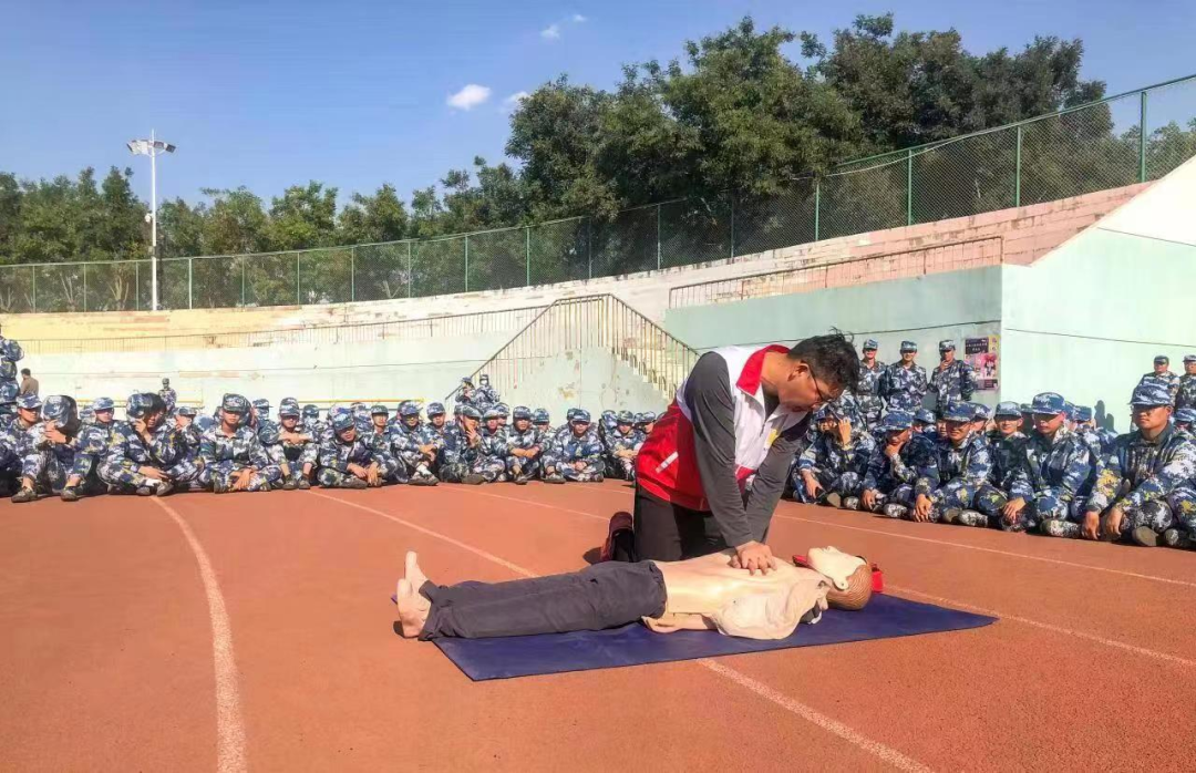 自动体外除颤器是什么校园里的“小红盒”，你了解TA吗？_https://www.jmylbn.com_新闻资讯_第20张