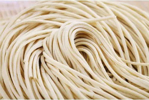 爱吃面条的朋友要注意，这三种面条要少吃，再便宜也不能买