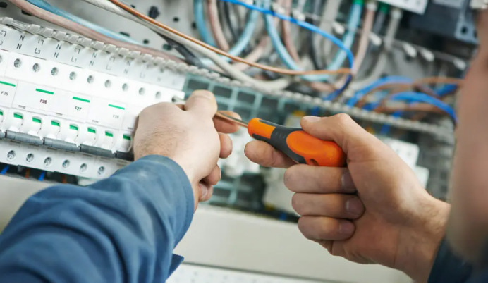 低压电工薪资待遇