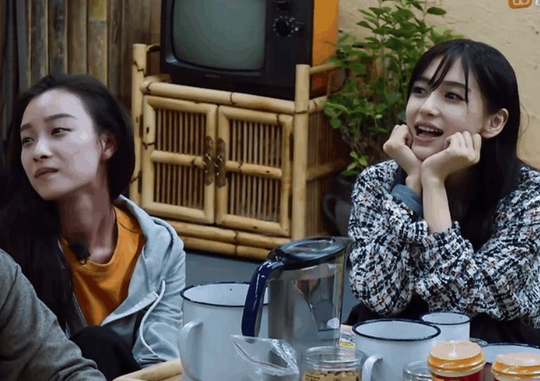 井柏然和倪妮的合约，是从什么时候开始生效的？