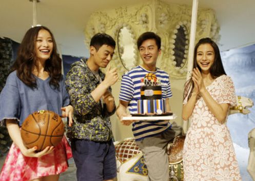 井柏然和倪妮的合约，是从什么时候开始生效的？