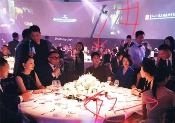 井柏然和倪妮的合约，是从什么时候开始生效的？