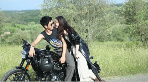 井柏然和倪妮的合约，是从什么时候开始生效的？