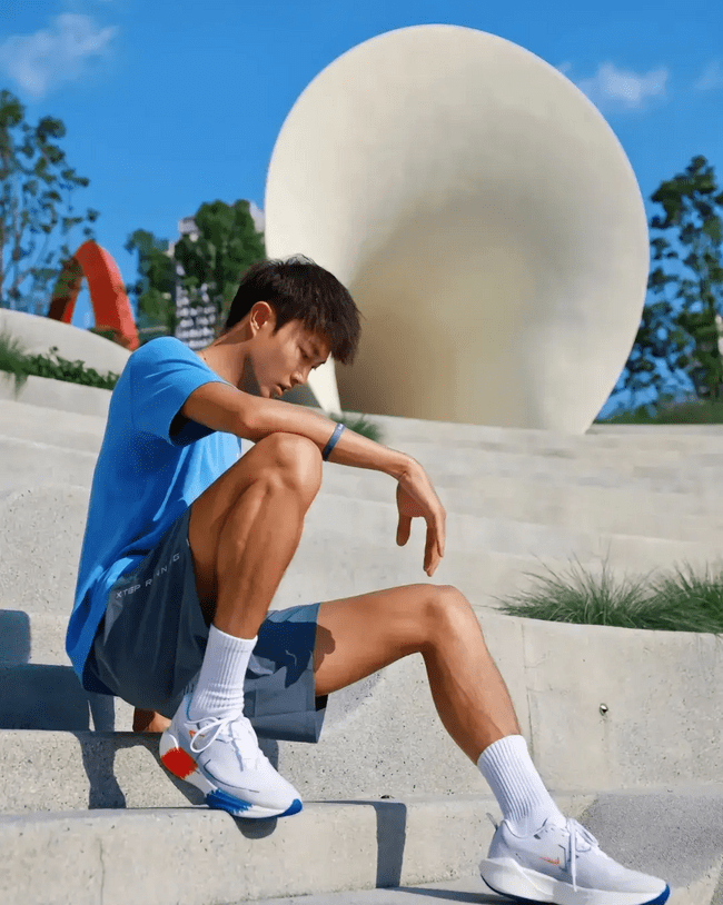 图片[41]-黑皮机车程序员小哥哥，你被折服了吗？-小蓝短视频