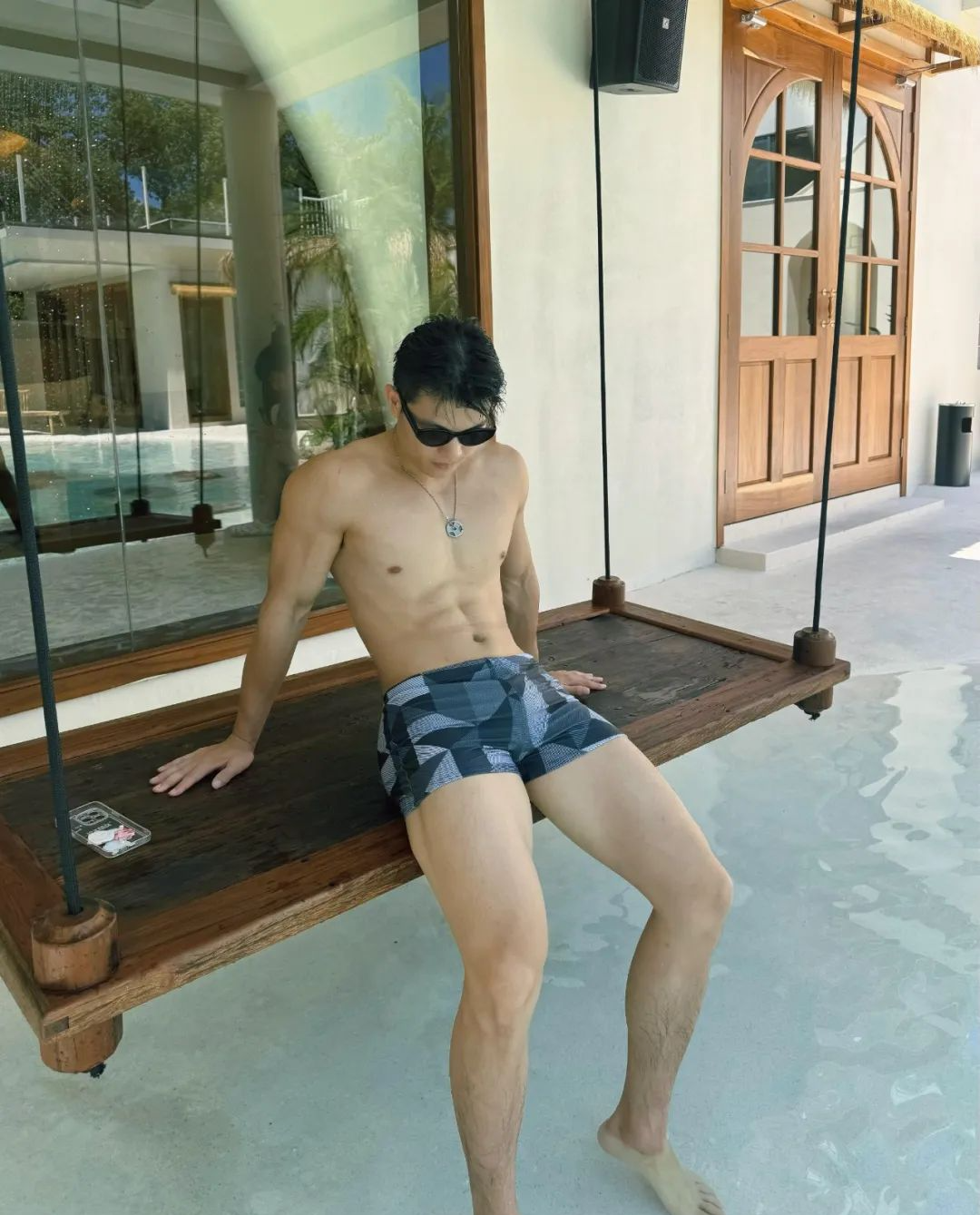 189cm翘P肌肉健身双开门鲨鱼线腹肌哥哥