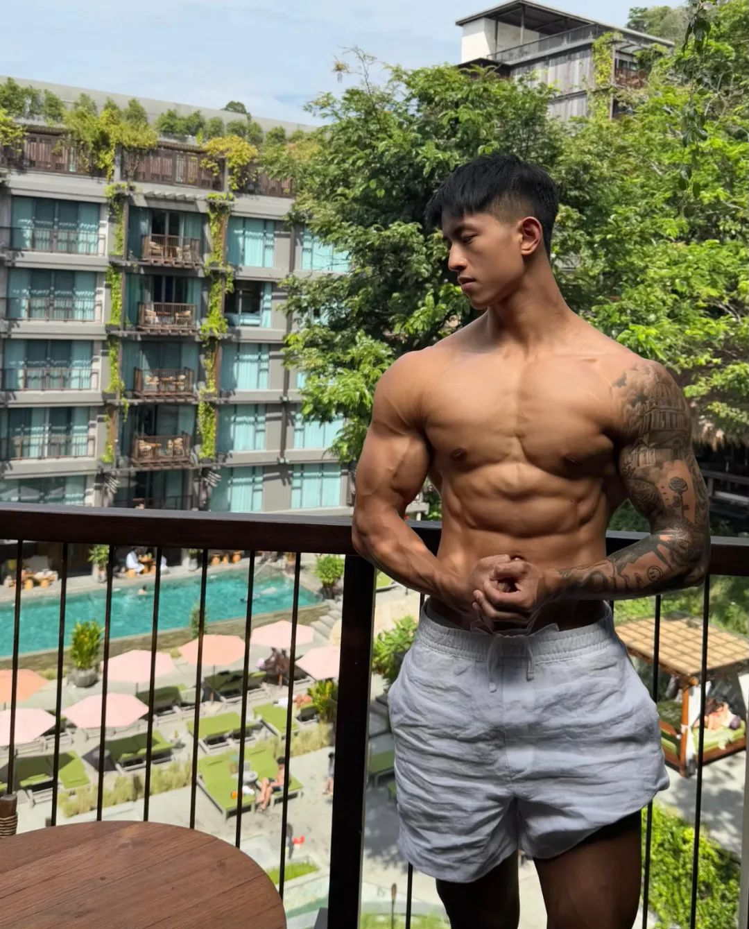 186cm筋肉铁血汉子健身私教