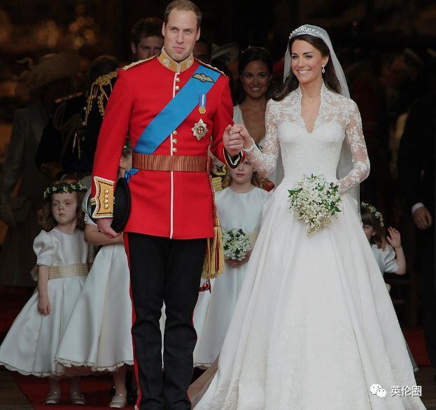 这个专打酱油的公主也订婚了！原来在英国皇室，哈里王子才是异类 - 22