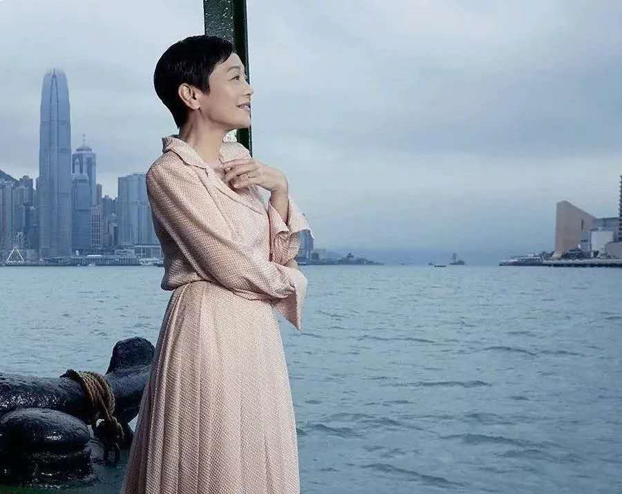 李宗盛的梦中情人，37岁未婚生子，62岁与小鲜肉演床戏，如今的她风华绝代（组图） - 1