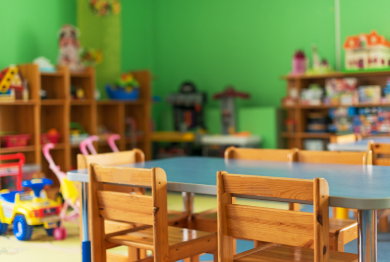 宝妈分享：让孩子读完一年12万的幼儿园后，我后悔了！