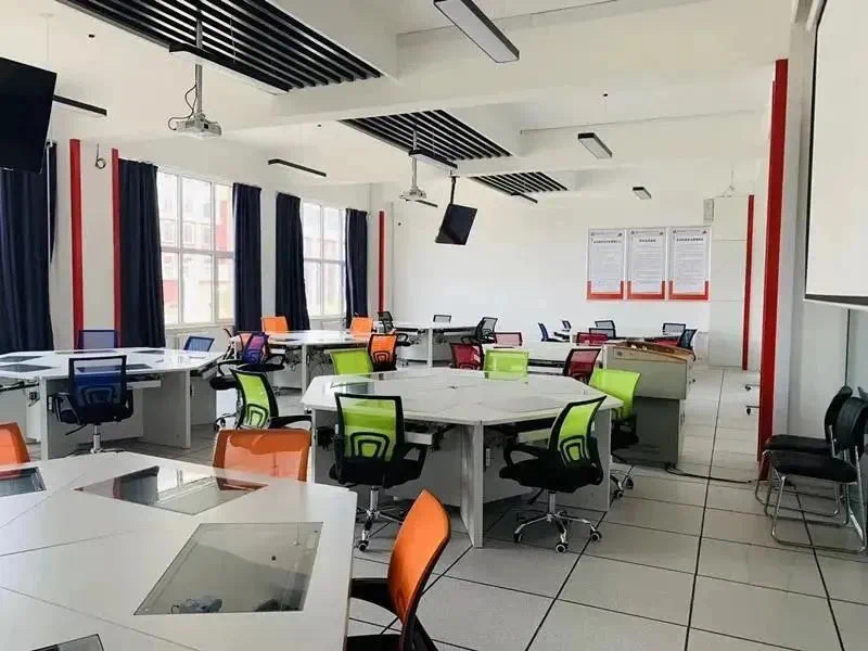 遼寧師范大學海華學院學費_遼寧師范大學海華學院招生信息_遼寧師范大學海華學院專業(yè)設置