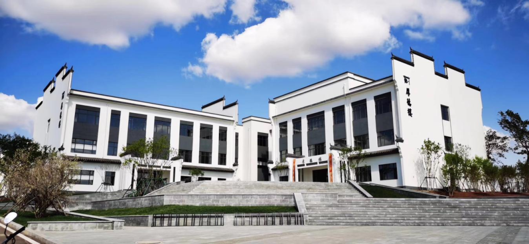 遼寧師范大學海華學院學費_遼寧師范大學海華學院專業(yè)設置_遼寧師范大學海華學院招生信息