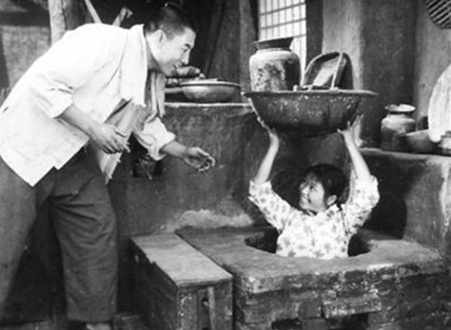 2020年的毕业留学生：真·乘风破浪！聚是上网课，散是网友见面会，连毕业照都得P...（组图） - 5