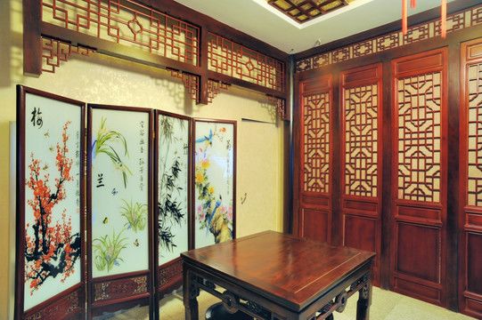 红木家具如何保养好？谨防小错酿“大病”