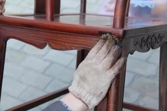 烧伤、烫伤、刮伤别怕！这3招让你的红木家具恢复如初！