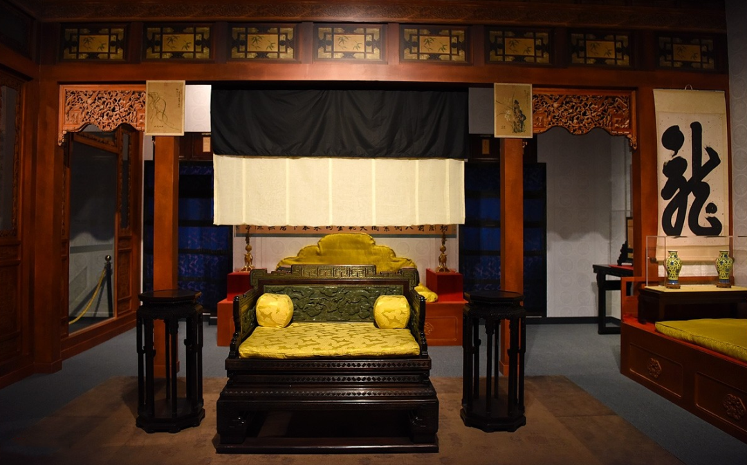 当遇到红木家具的“天敌”，我们该如何应对？