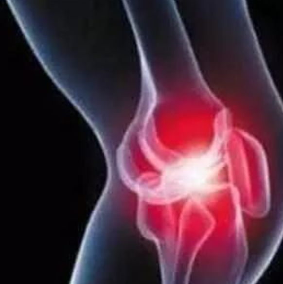 膝盖痛滑膜炎“最怕”2味中药，熬水喝掉，行气活血，缓解疼痛，去积液