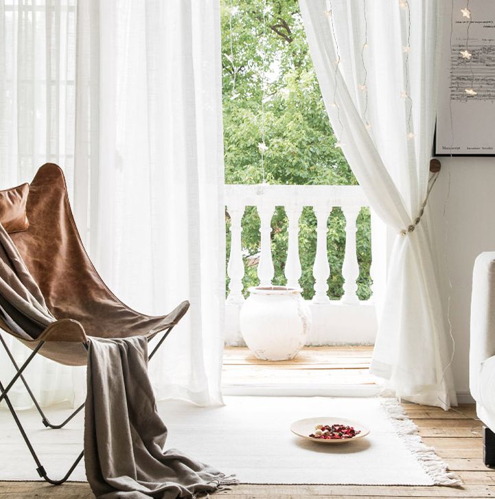 一款窗帘，就能让家变大变高变漂亮