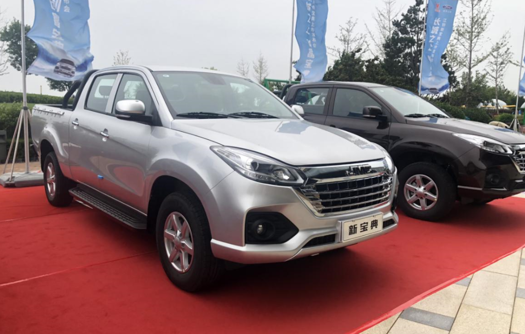 长城之上,江铃新宝典震撼上市,塑造8万级皮卡新标杆