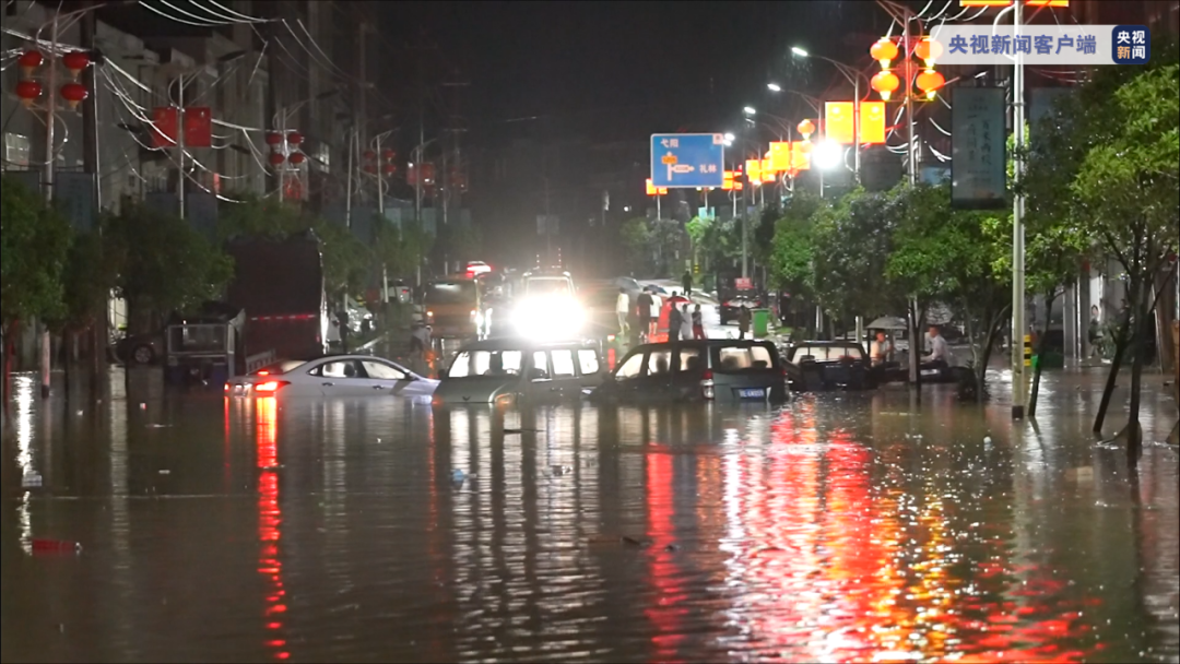 最高级别!14条暴雨红色预警发布,涉及浙江广西湖北!全国75条河流发生超警以上洪水(组图) - 7