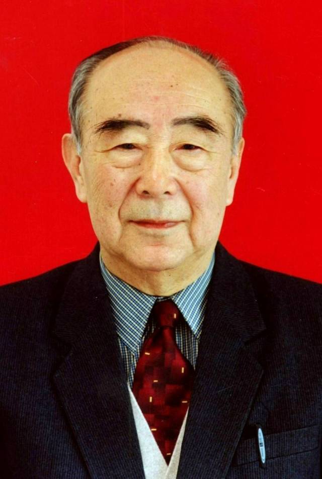 李 琳 徐 斌 编 委(按姓氏笔画排列 马军宏 王光霞