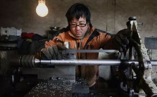 【觀點分享】機械人做設計需要具備哪些知識與技能的圖1