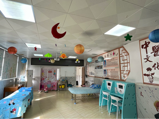 医院雾化机怎么用【改善就医服务⑥】“佩奇陪我做雾化！”——三江县中医医院引进智能雾化机，让孩子雾化不再难~_https://www.jmylbn.com_新闻资讯_第5张